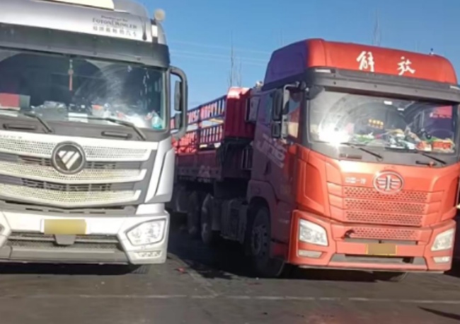 成都到百色危险品运输-成都到百色危化品运输（金牌危险品运输公司）