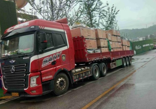 成都到阿勒泰物流公司_成都到阿勒泰整车运输公司