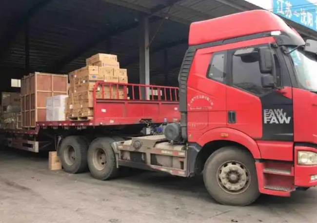 成都到乌鲁木齐物流公司_成都到乌鲁木齐整车运输公司